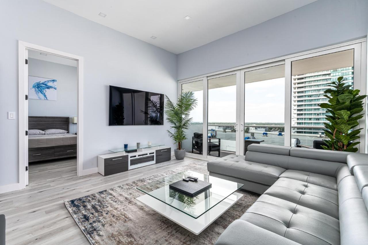 Amazing 2Br 2Ba Newly Reno Beachfront Apt W/Beach View Apartment Hollywood Exterior photo